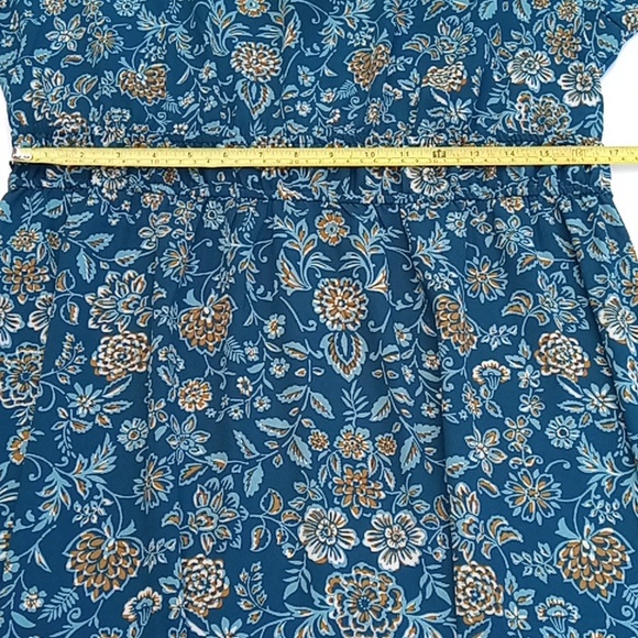 The Pioneer Woman Floral Drass - Picture 14 of 16